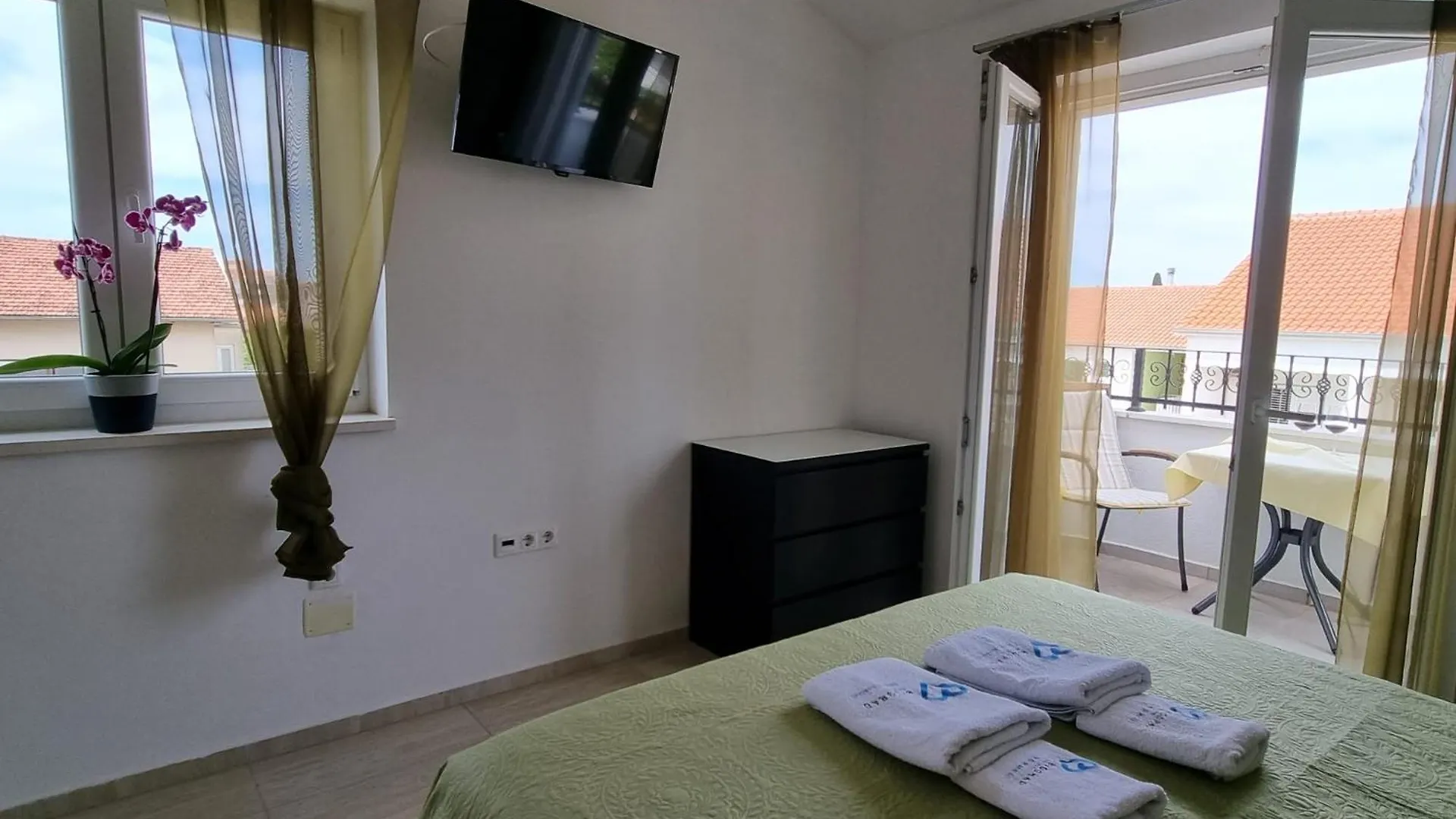 Vila Bonbon 3 Biograd Na Moru
